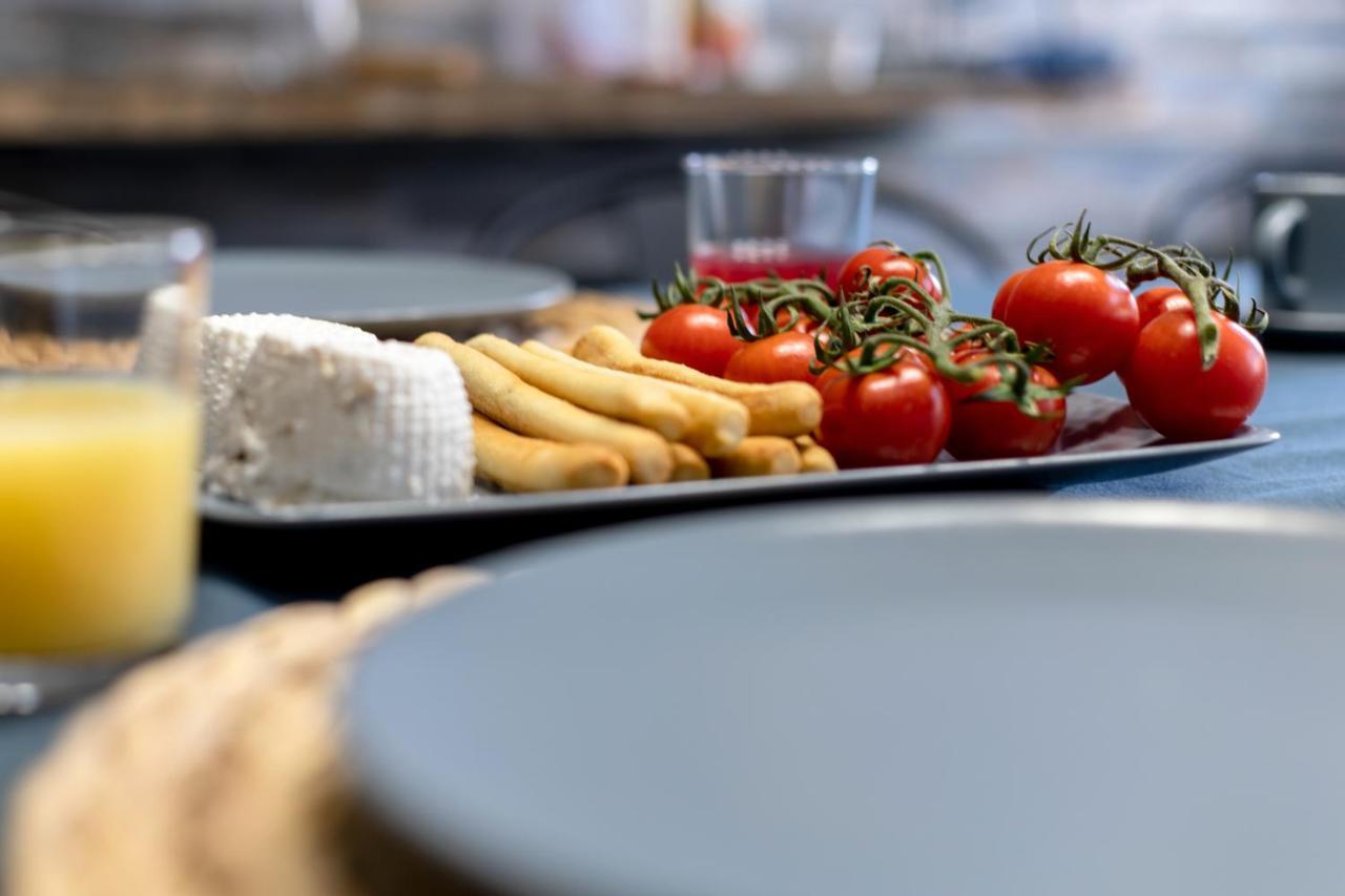Urban Bed And Breakfast 우겐토 외부 사진