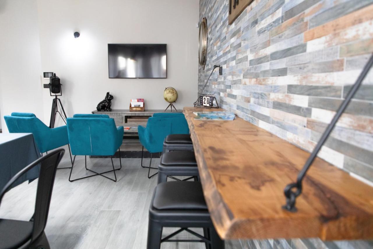 Urban Bed And Breakfast 우겐토 외부 사진